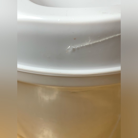 Norpro 9” Diameter Wash/Dry Salad Spinner w/Draining Basket/Colander - READ - Picture 15 of 16